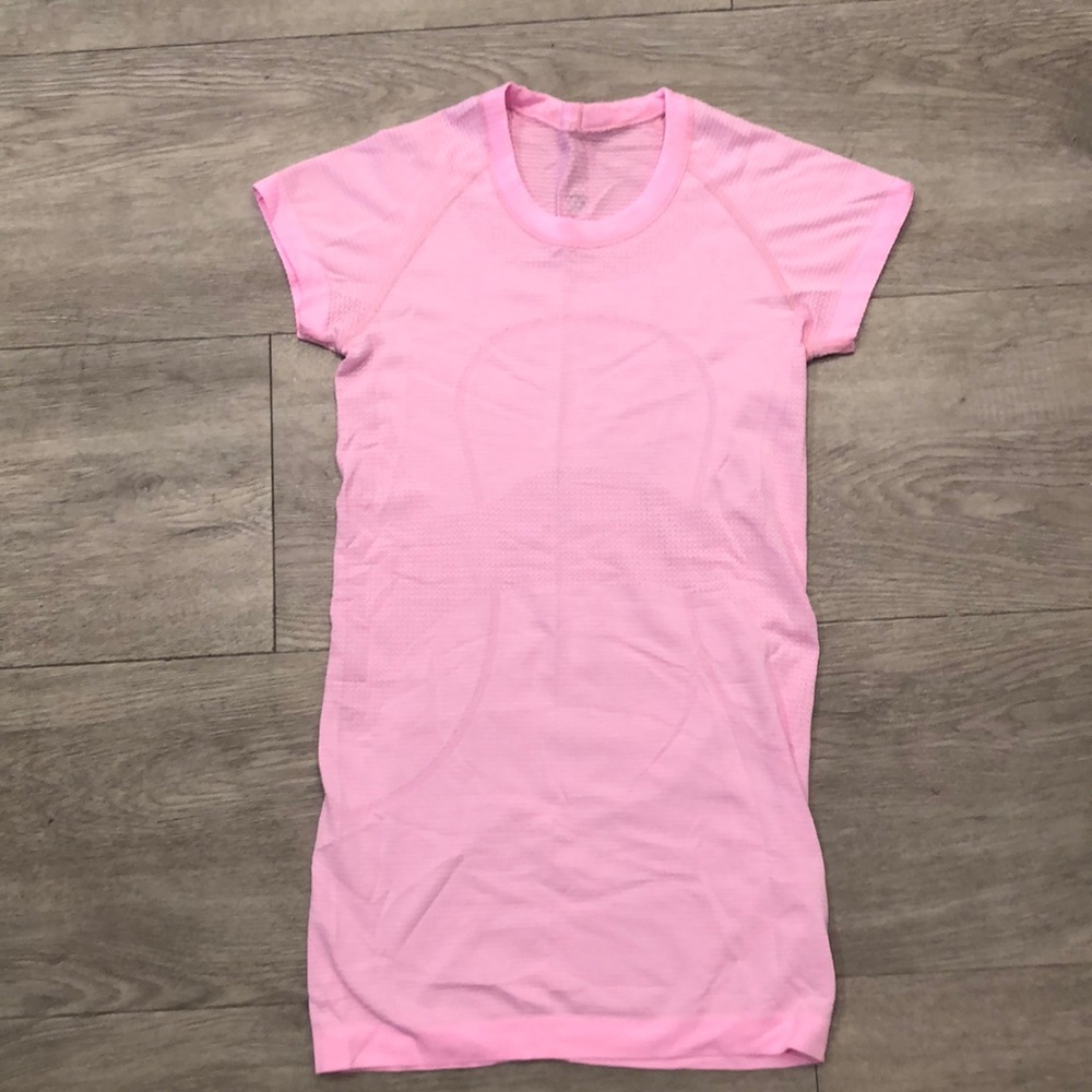 Lululemon run swiftly tee